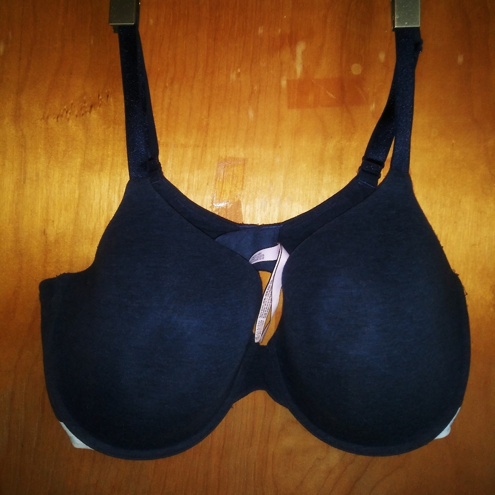 VS Bra